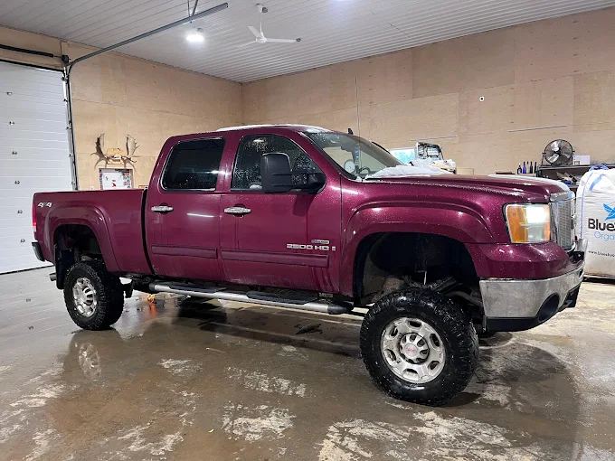 Auto Service Bay